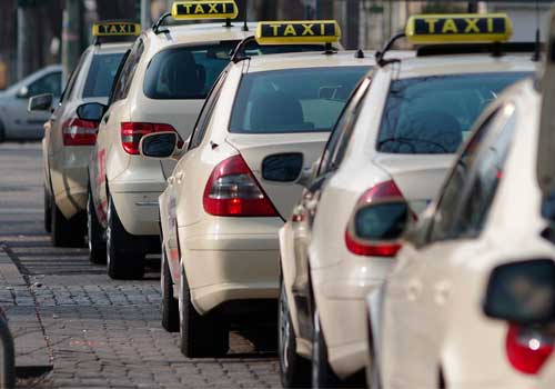 Reserva de taxis en Humanes, en la zona Sur de Madrid.